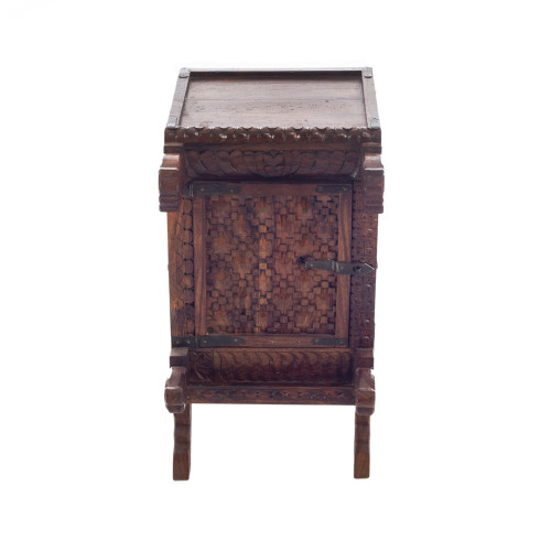 Artekko 017-0822Ξύλινο Μασίφ Σκαλιστό Κομοδινο (31x41x58)cm