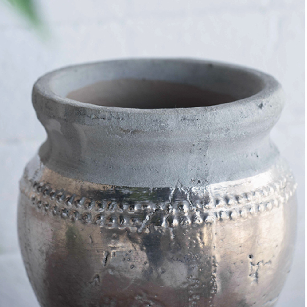 Artekko Uma Βάζο από Τερακότα σε Ασημί με Γκρι (17.5x17.5x23.5)cm