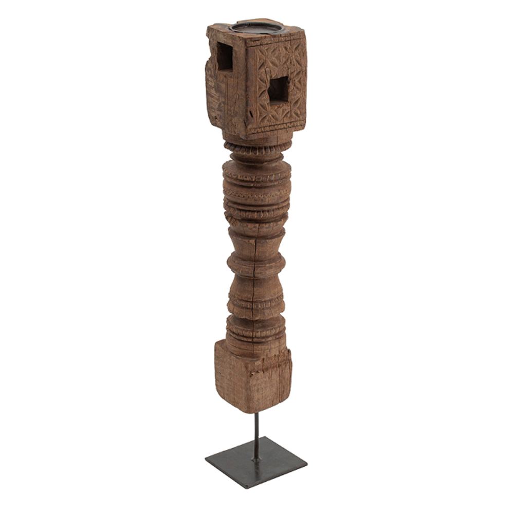 Artekko Pila Totem Κηροπήγιο Τοτέμ Ξύλο/Μέταλλο Καφέ/Μαύρο (10x10x68)cm